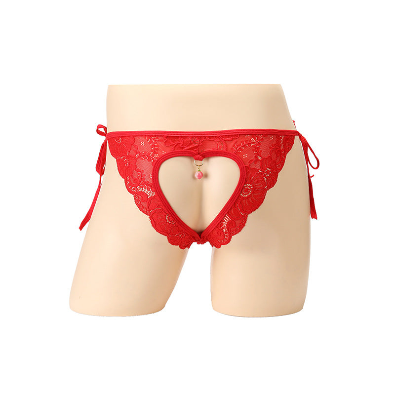 Sexy Slip mit herzförmigem Spitzenausschnitt und offenem Schritt