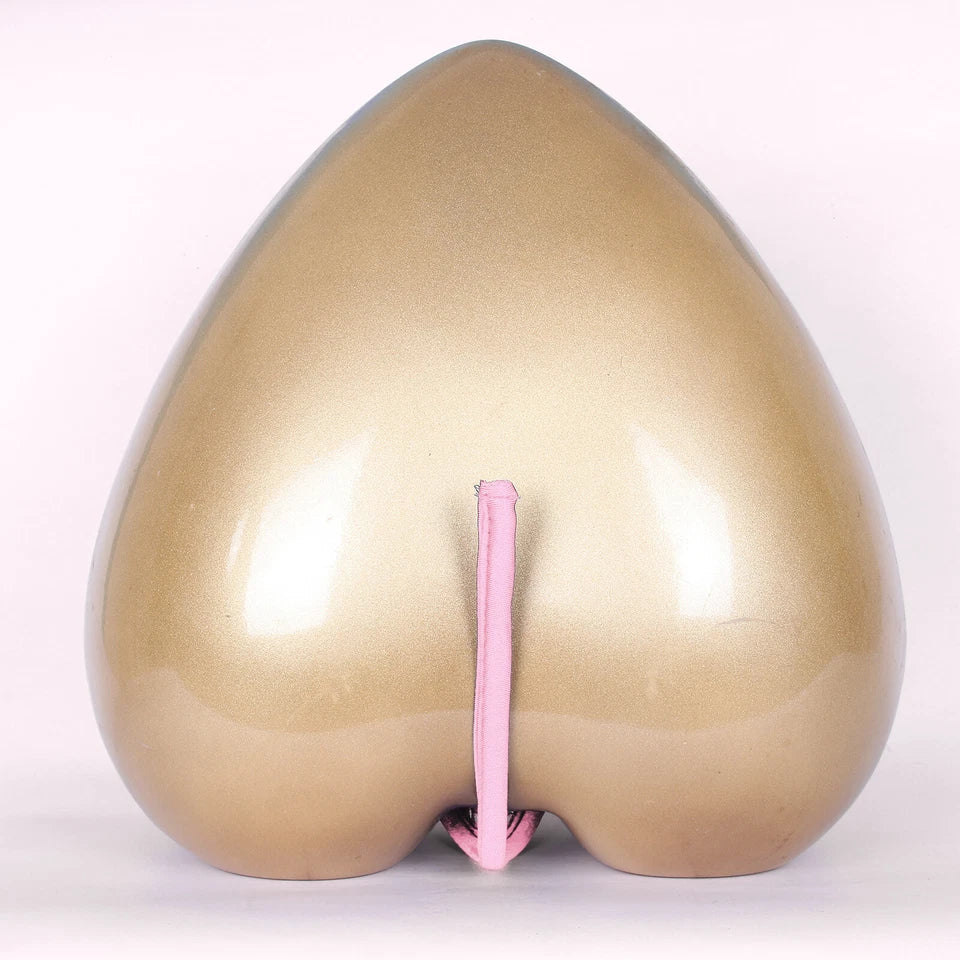 Beutel-Ausbuchtungs-C-String-Tanga