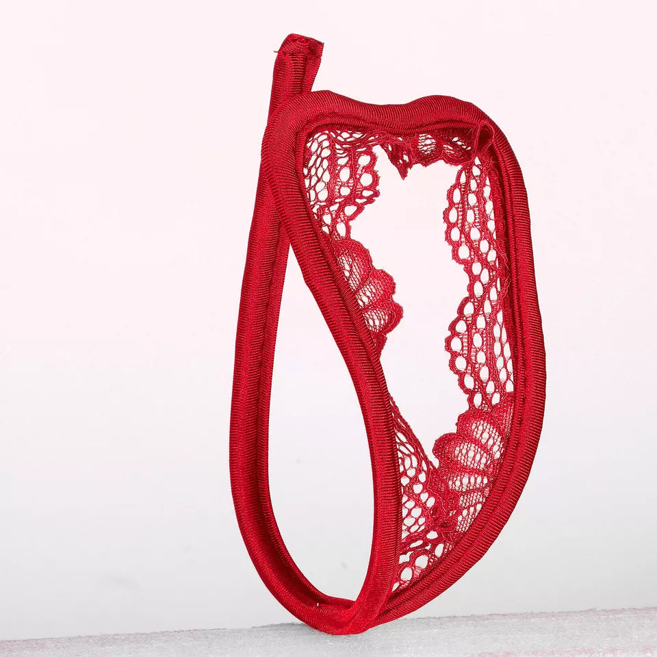 Beutel-Ausbuchtungs-C-String-Tanga
