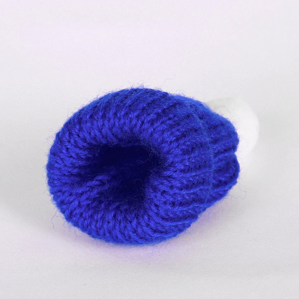Beutel-Ausbuchtungs-C-String-Tanga