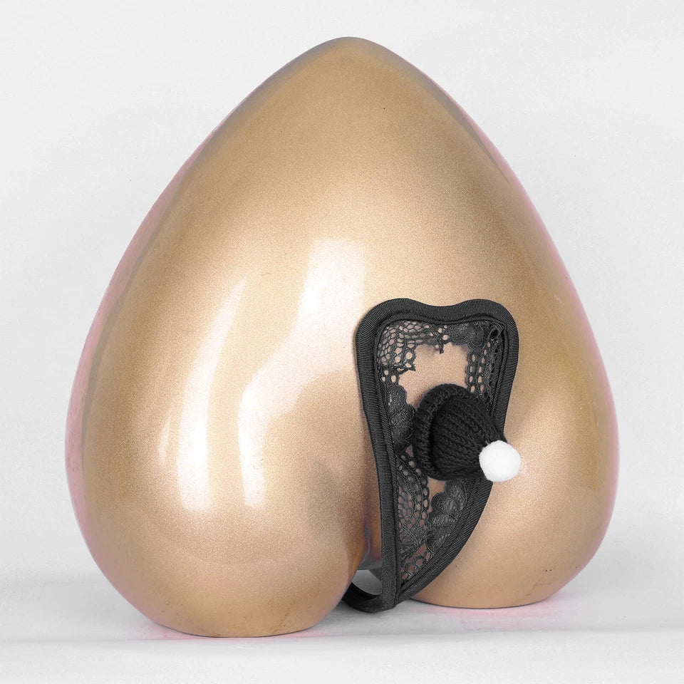 Beutel-Ausbuchtungs-C-String-Tanga